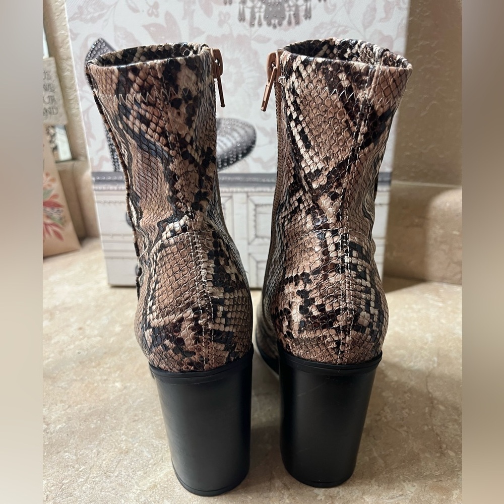 Lulus Essex Tan Snake Mid-Calf Heeled Zip Booties, Women’s Size: 7.5 - Picture 5 of 12